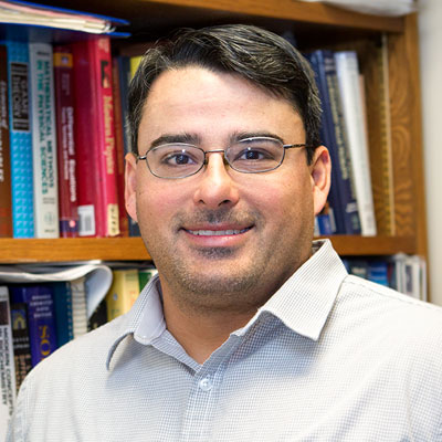 Faculty Profile: Dr. René Salinas